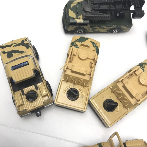 Collection of 10 Majorette Army Cars and Trucks - Picture 10 of 10